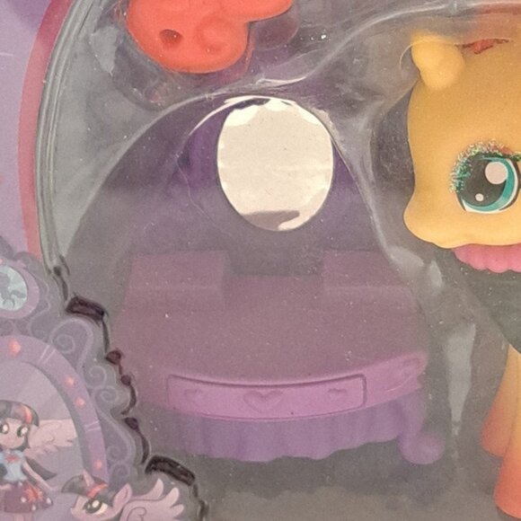 NIB new in box Sunset Shimmer walmart exclusive through the mirror G4 FIM - Picture 5 of 7